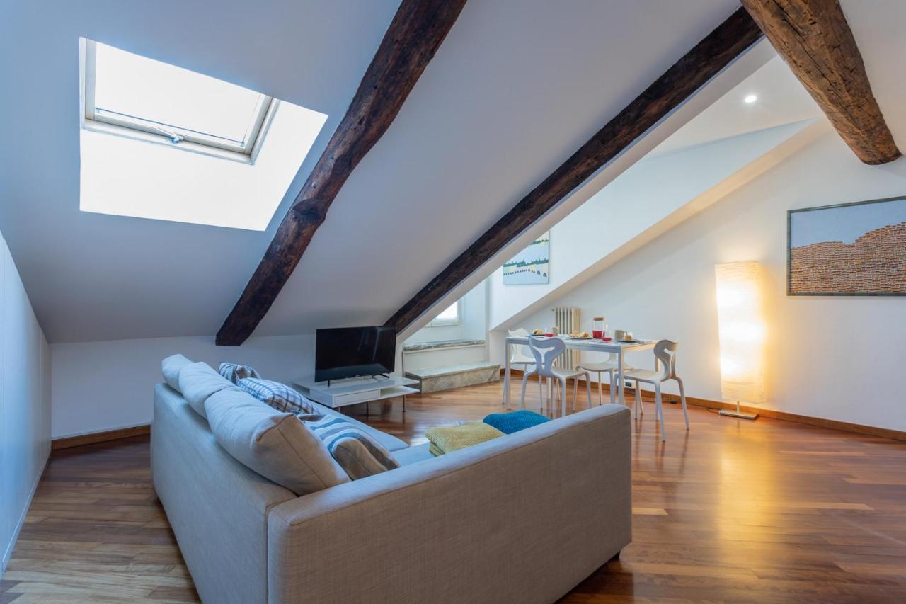 The Roof House Near Piazza San Carlo By Wonderful Italy Apartment Торино Екстериор снимка